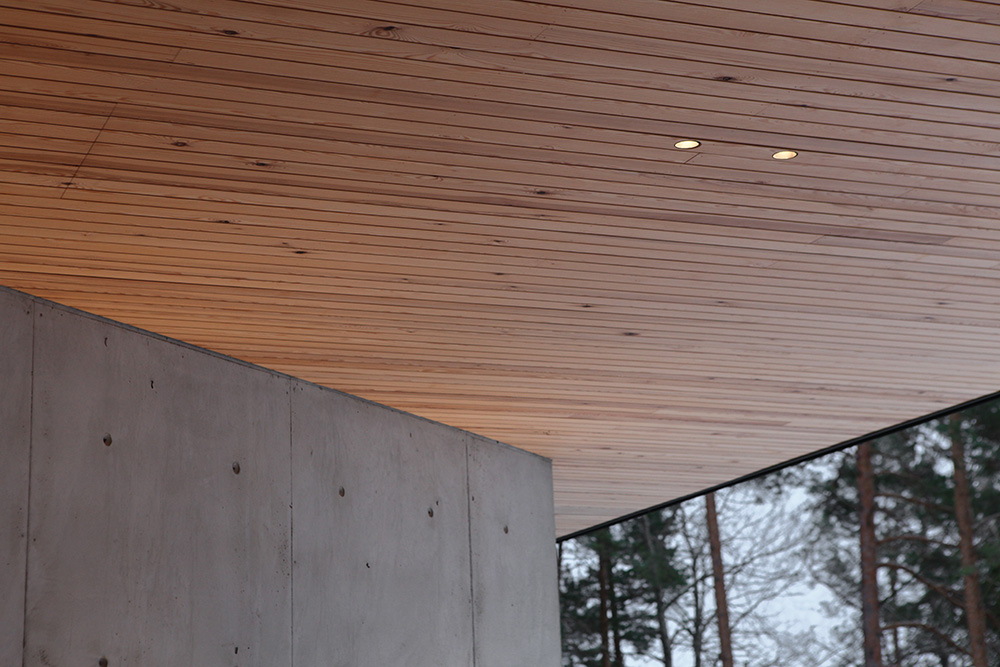 otherwise-upotettava-ulkovalaisin